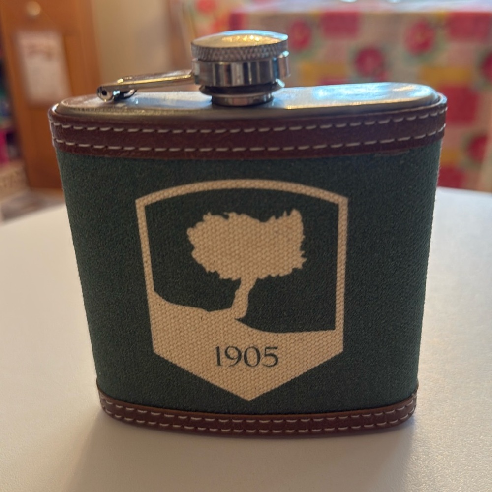 New Dock Murphy flask